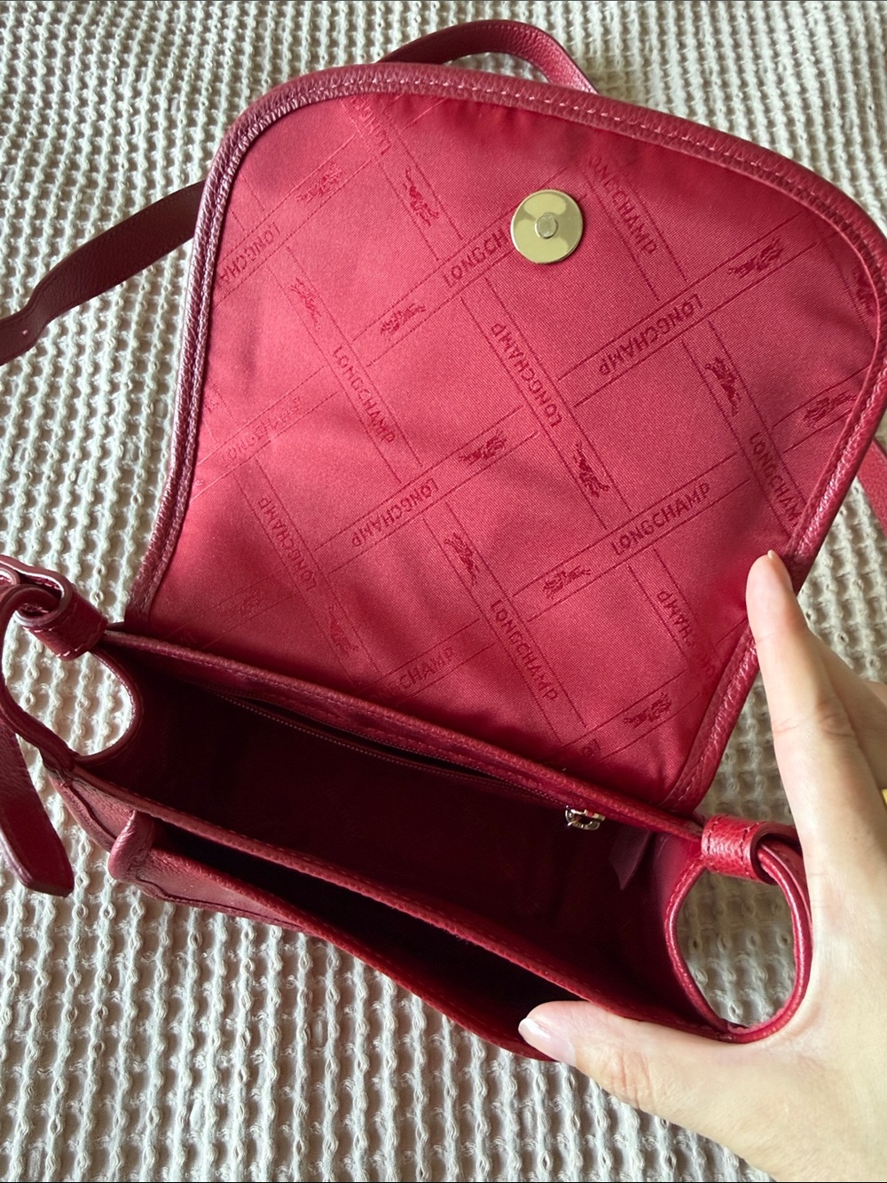 Longchamp Deep Red Pebbled Leather Crossbody Bag - Picture 2 of 10